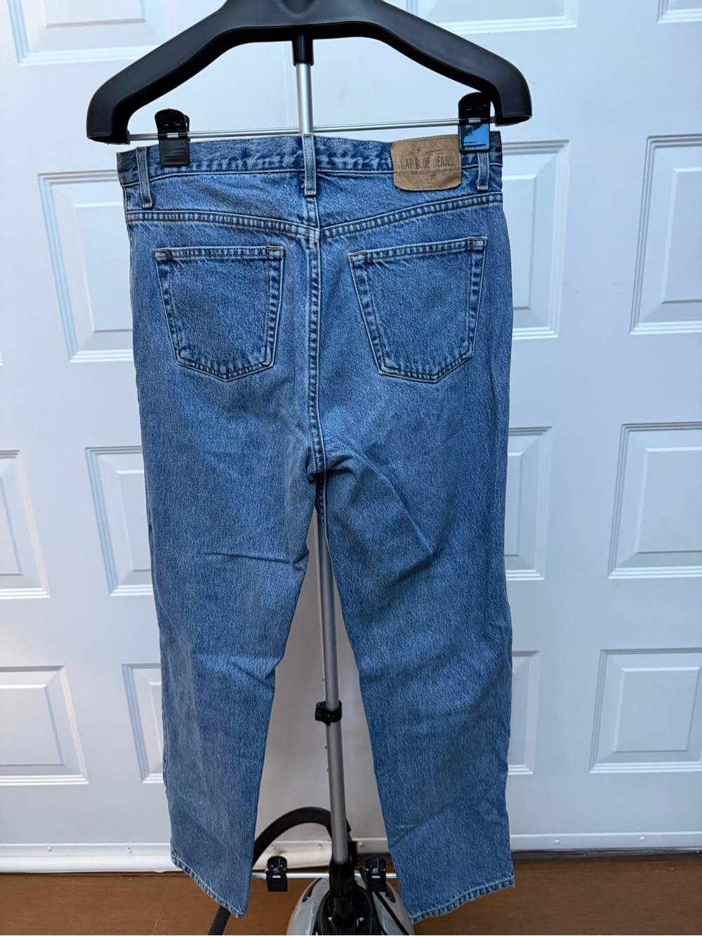 GAP High-Rise Women's Blue Denim Jeans - Picture 6 of 10